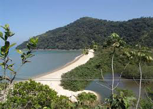 Praia de Iticupe em Paraty